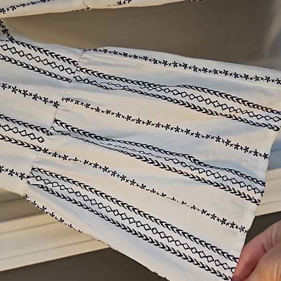 209 wst 38 linen type top - Picture 5 of 5